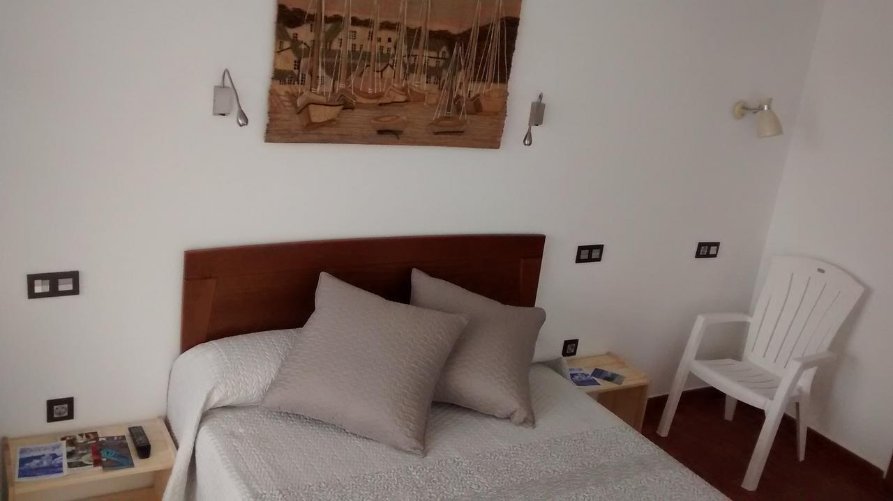 Apartamentos Turisticos Vistademar Luarca Esterno foto