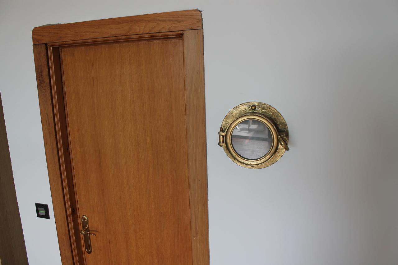 Apartamentos Turisticos Vistademar Luarca Esterno foto