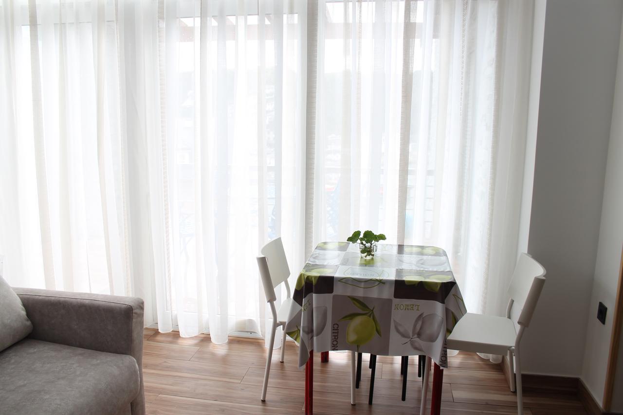 Apartamentos Turisticos Vistademar Luarca Esterno foto