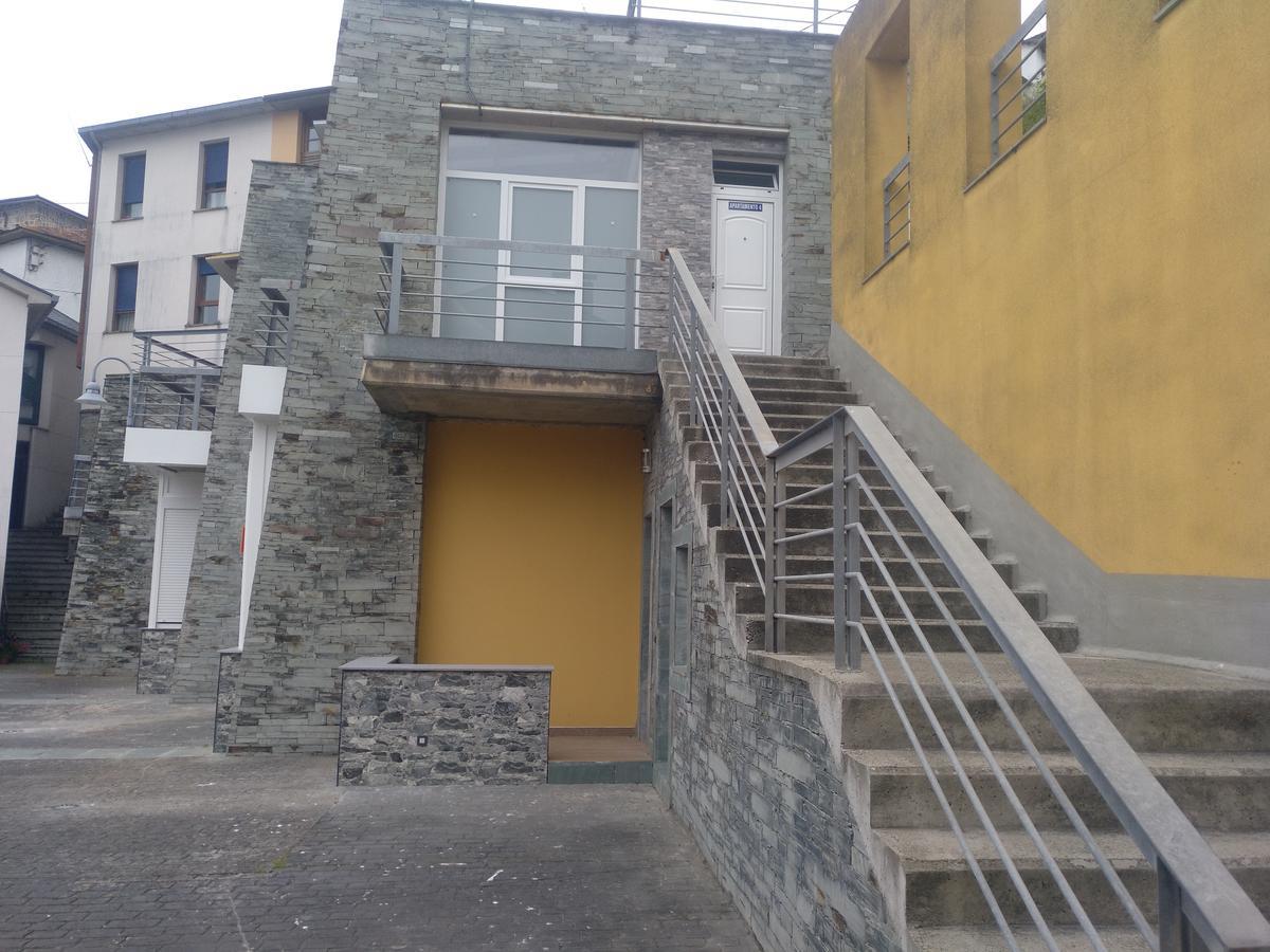 Apartamentos Turisticos Vistademar Luarca Esterno foto
